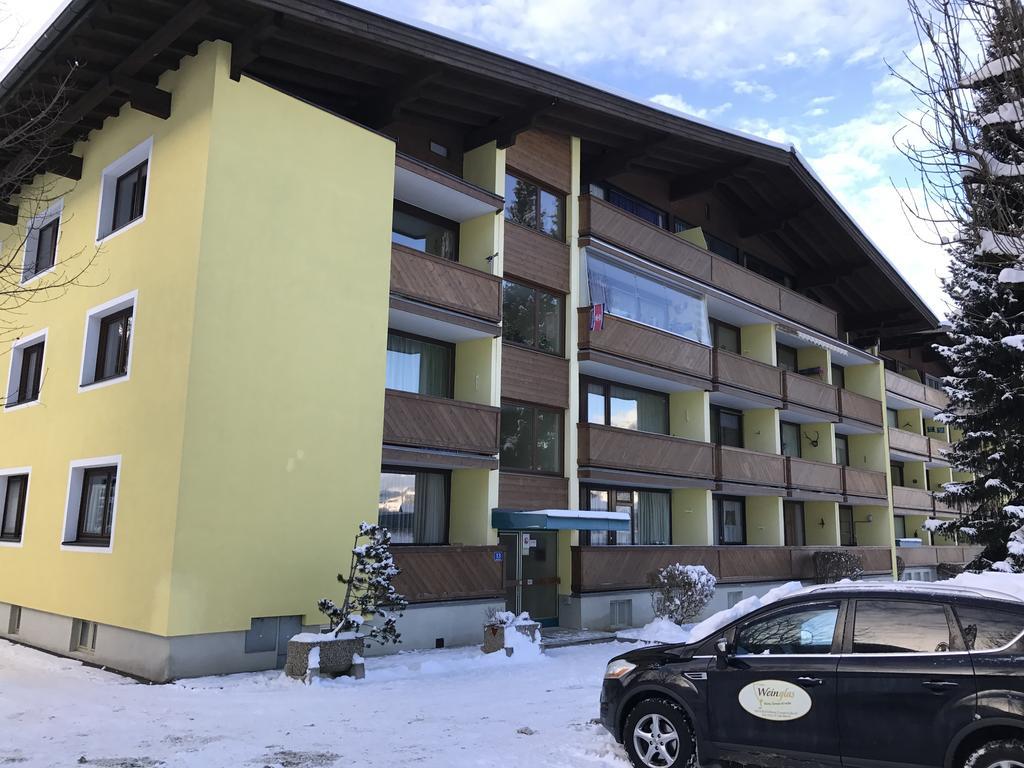 Low Budget Apartment Kitz 10 卡普伦 外观 照片